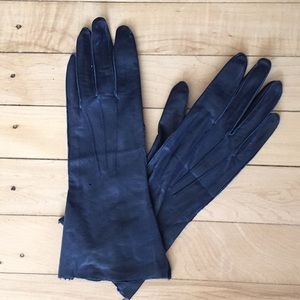 Vintage leather gloves